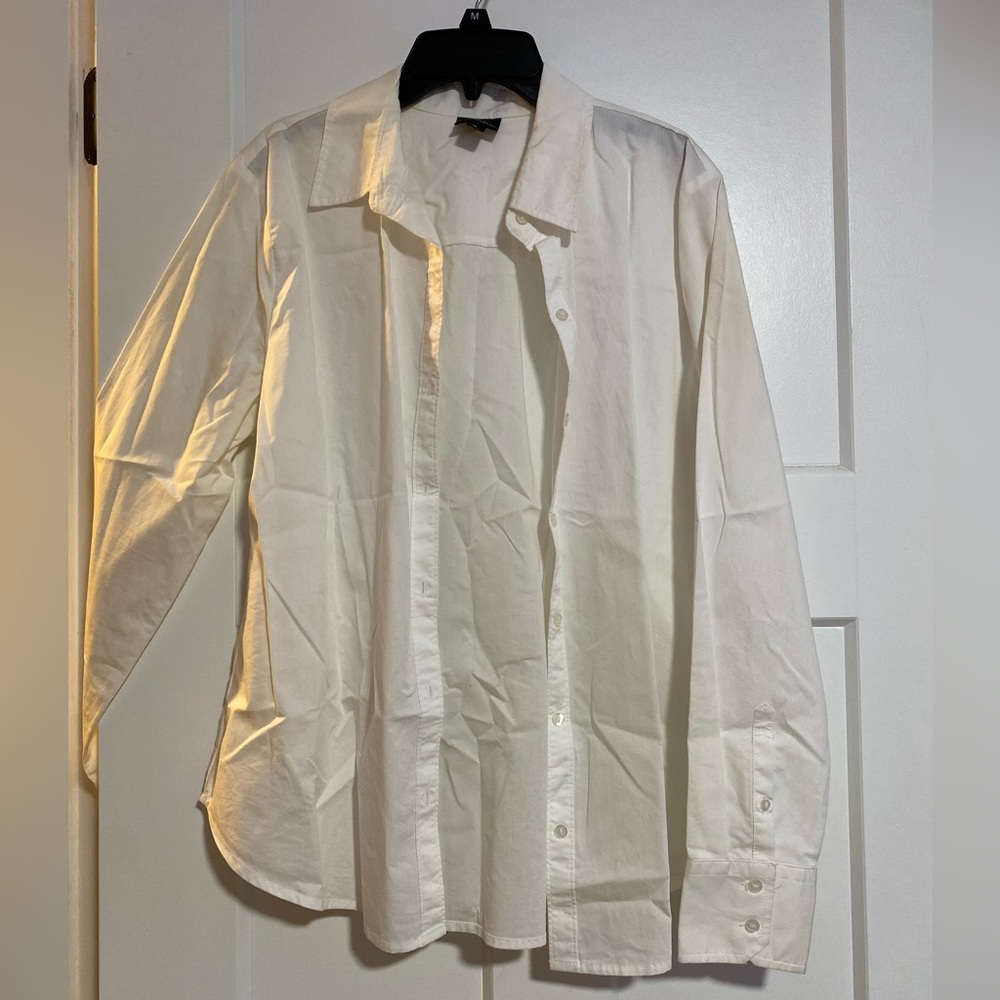 Women’s Button Up
